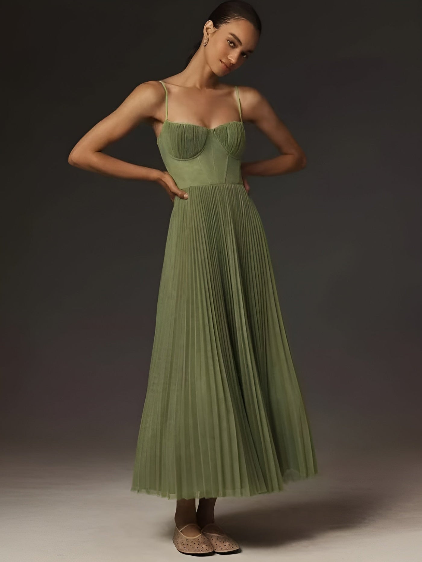 Veronika™ | Élégante Robe Olive