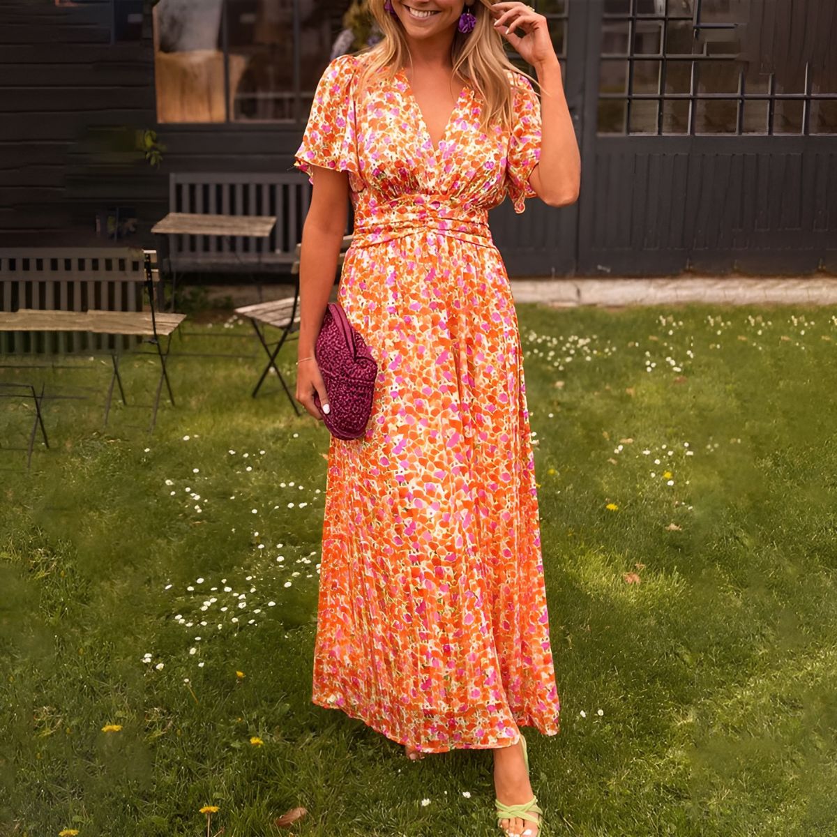 Linnea™ | Robe à Décolleté en V
